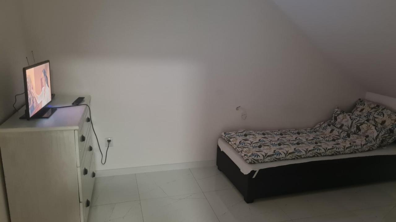 Naworol 5 Apartman Szczecin Kültér fotó
